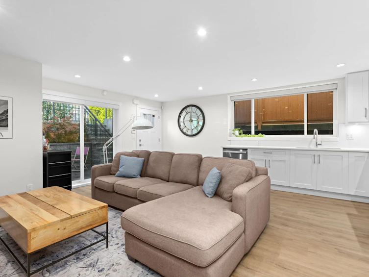 215 E 22nd Street, North Vancouver, BC, V7L 3C5 - 21