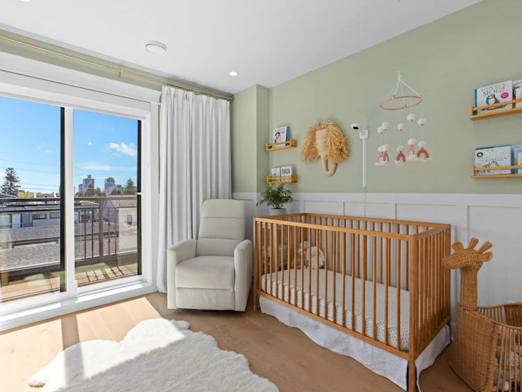 215 E 22nd Street, North Vancouver, BC, V7L 3C5 - 16