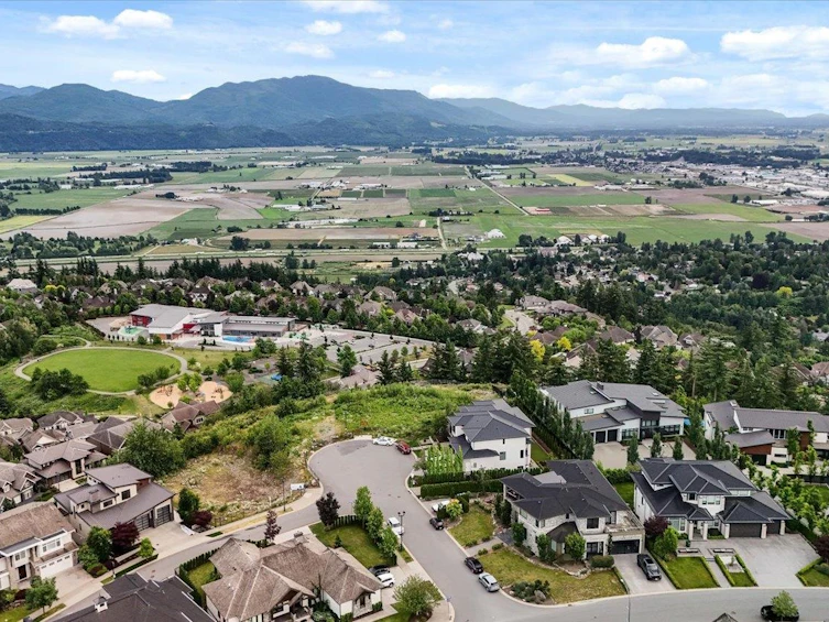 35410 Mahogany Drive, Abbotsford, BC, V3G 0G8 - 8
