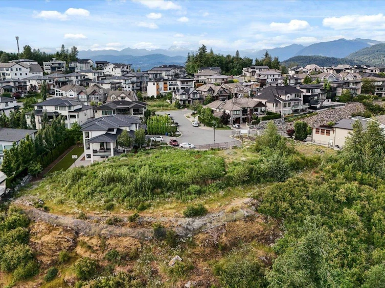 35410 Mahogany Drive, Abbotsford, BC, V3G 0G8 - 3