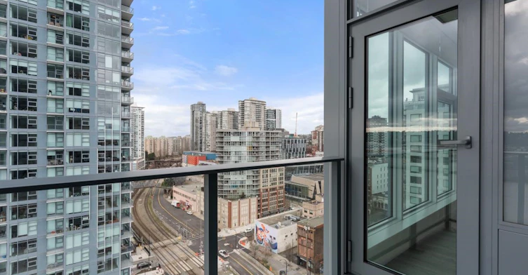 1405-660 Quayside Drive, New Westminster, BC, V3M 0P2 - 11