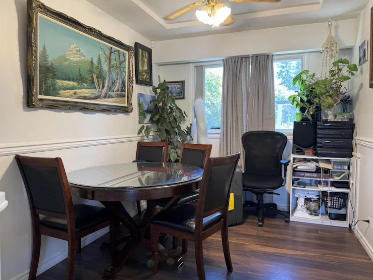 10618 137a Street, Surrey, BC, V3T 4J6 - 8