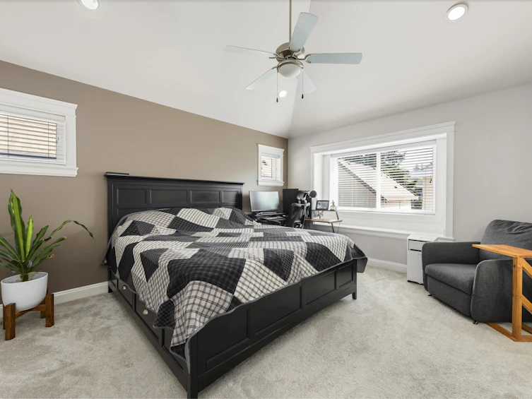 15032 60 Avenue, Surrey, BC, V3S 5X6 - 15