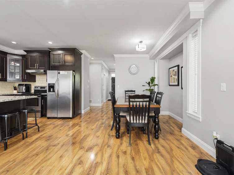 15032 60 Avenue, Surrey, BC, V3S 5X6 - 11