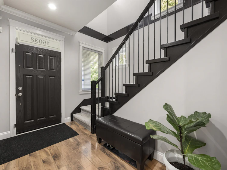15032 60 Avenue, Surrey, BC, V3S 5X6 - 14