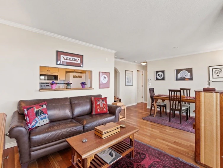 602-567 Lonsdale Avenue, North Vancouver, BC, V7M 2G6 - 4