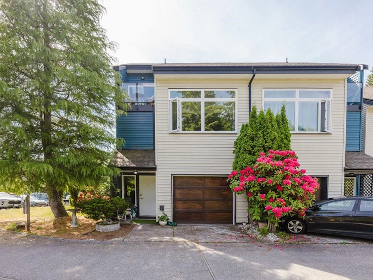 1-623 Farnham Road, Gibsons, BC, C0N 1V8