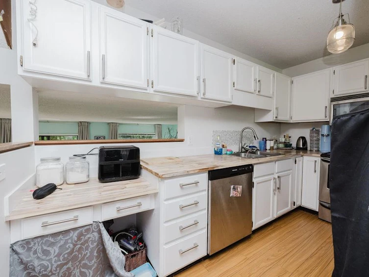1-623 Farnham Road, Gibsons, BC, C0N 1V8 - 8
