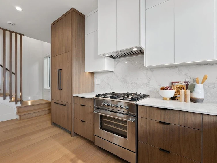 2-6318 Sophia Street, Vancouver, BC, V5W 2W6 - 9