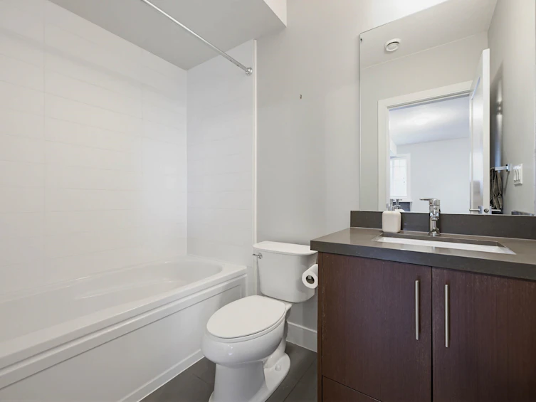 50-15988 32 Avenue, Surrey, BC, V3Z 2J4 - 35