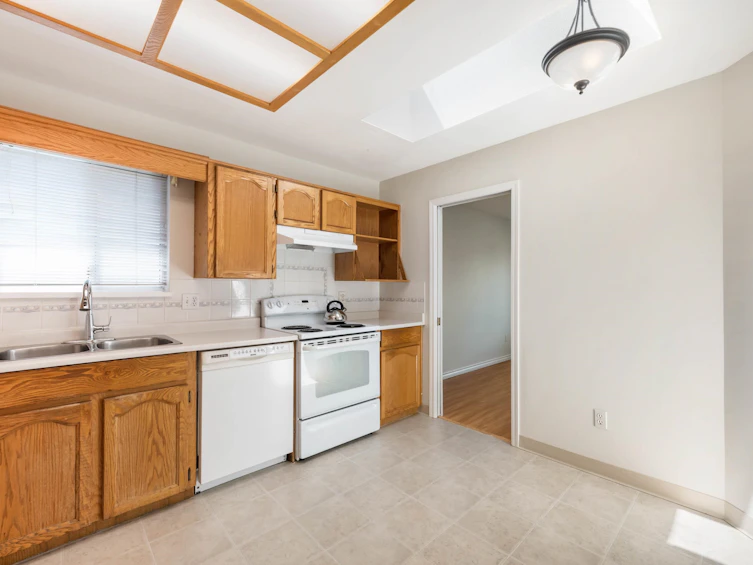 11484 207 Street, Maple Ridge, BC, V2X 1X1 - 14