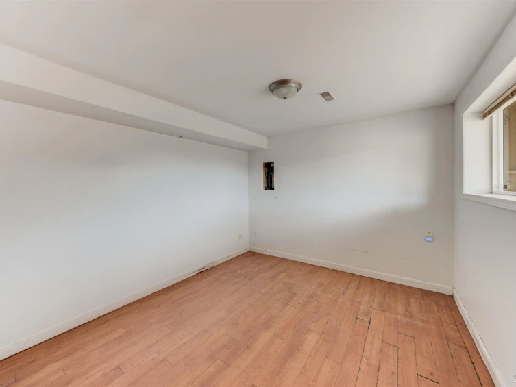 15894 Thrift Avenue, Surrey, BC, V4B 2M8 - 38