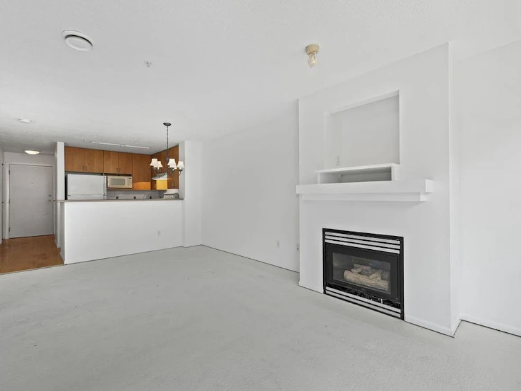 306-124 W 3rd Street, North Vancouver, BC, V7M 1E8 - 4