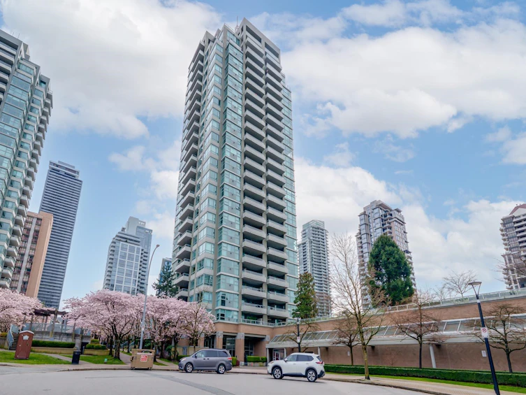 2105-4398 Buchanan Street, Burnaby, BC, V5C 6R7