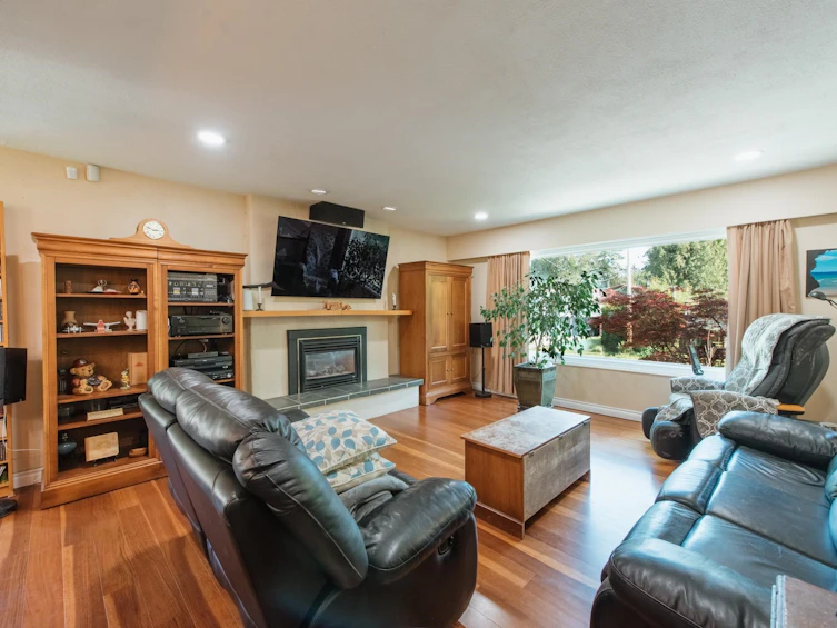 934 Davis Road, Gibsons, BC, V0N 1V8 - 7
