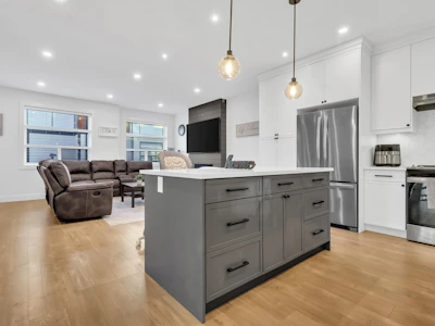 4-32970 Tunbridge Avenue - 5