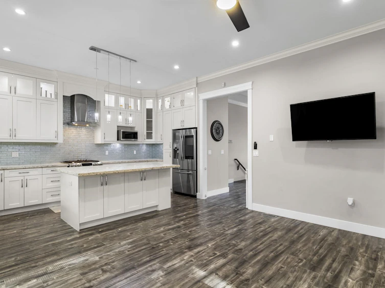 33908 Tooley Place, Mission, BC, V2V 0G5 - 12