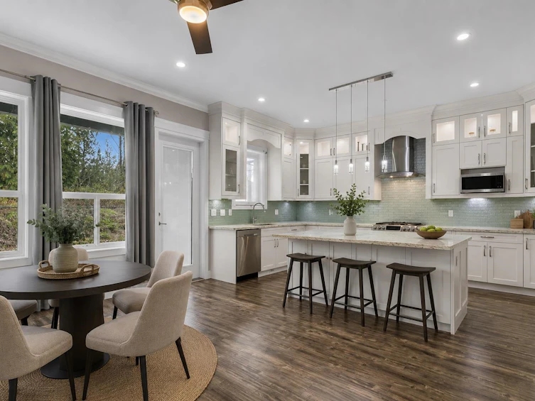 33908 Tooley Place, Mission, BC, V2V 0G5 - 10
