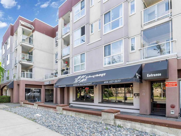 309-5499 203 Street, Langley, BC, V3A 1W1