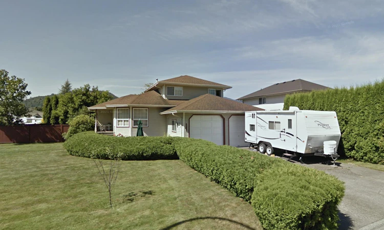 1535 Canterbury Drive