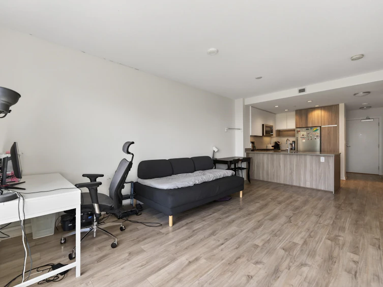 1103-8940 University Crescent, Burnaby, BC, V5A 0E7 - 7