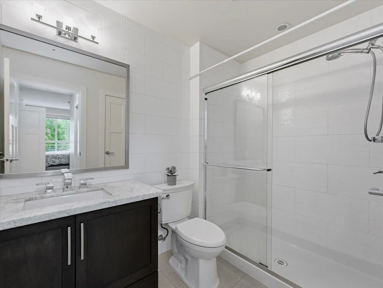 409-15428 31 Avenue, Surrey, BC, V3Z 3W4 - 15