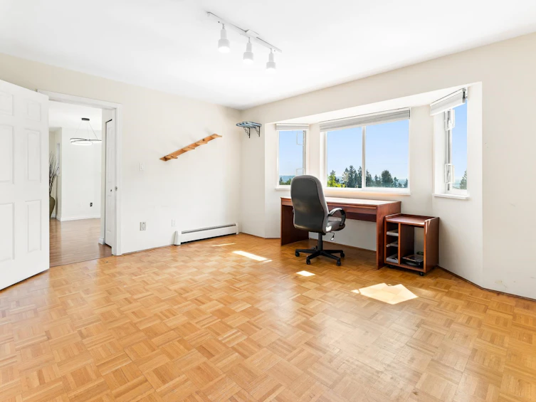 5843 Carson Street, Burnaby, BC, V5J 2Z7 - 25