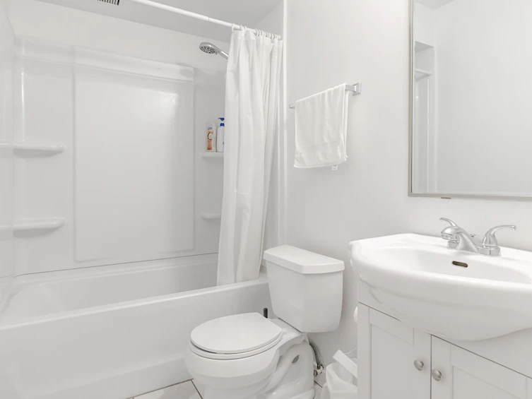 5843 Carson Street, Burnaby, BC, V5J 2Z7 - 34