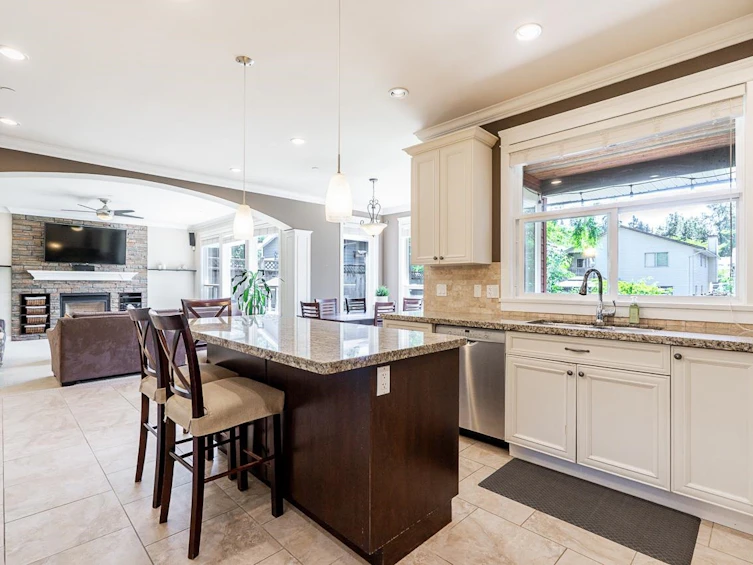2308 Marshall Avenue, Port Coquitlam, BC, V3C 1M3 - 5
