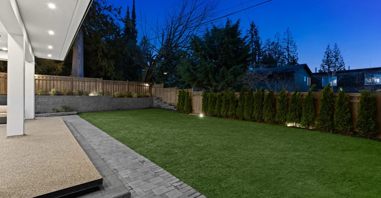 929 Canyon Boulevard, North Vancouver, BC, V7R 2J9 - 28