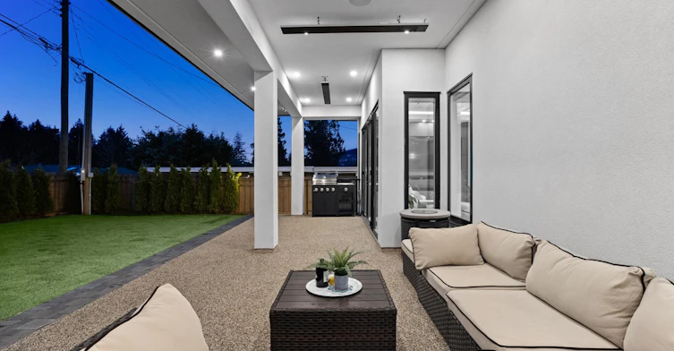 929 Canyon Boulevard, North Vancouver, BC, V7R 2J9 - 29