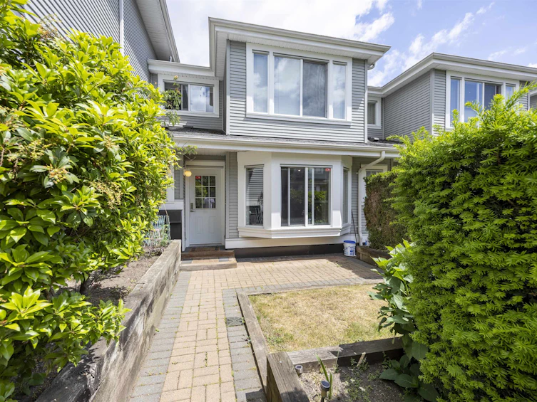 10-7370 Stride Avenue, Burnaby, BC, V3N 5E6