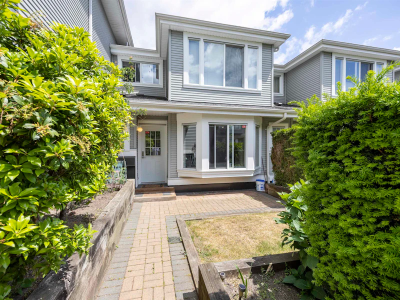 10 - 7370 Stride Avenue, Burnaby BC V3N 5E6