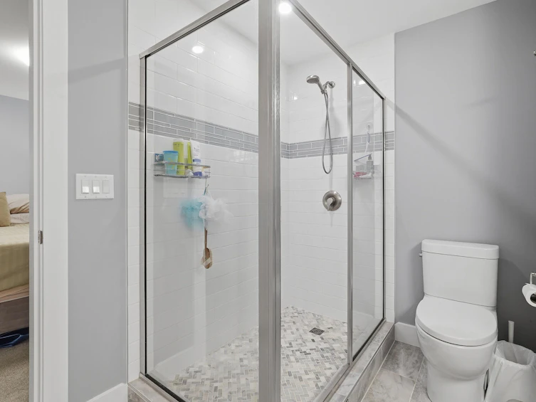 15913 Alder Place, Surrey, BC, V4A 5J1 - 25