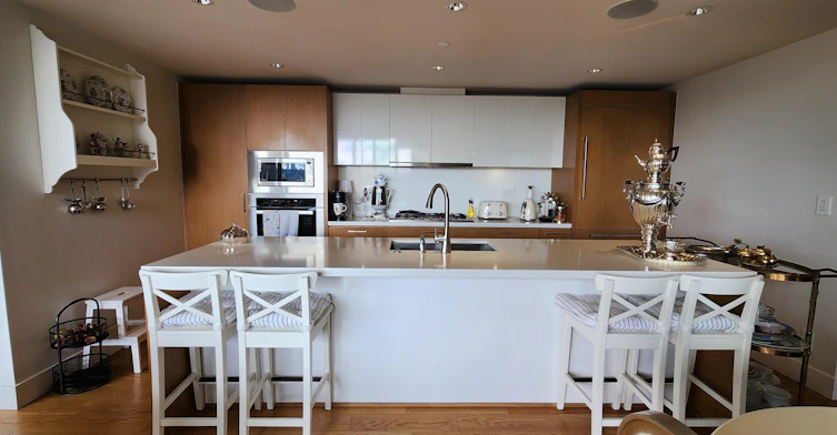 402-876 Keith, West Vancouver, BC, V7M 1M3 - 12