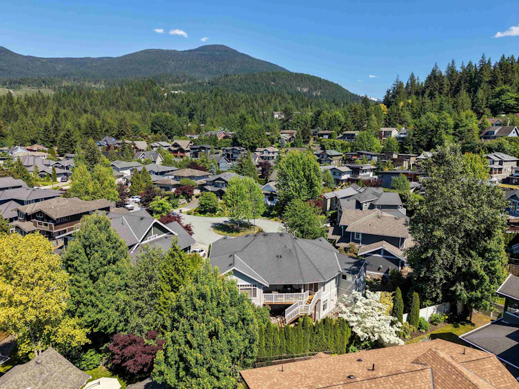 1001 Condor Place, Squamish, BC, V8B 0P4 - 35
