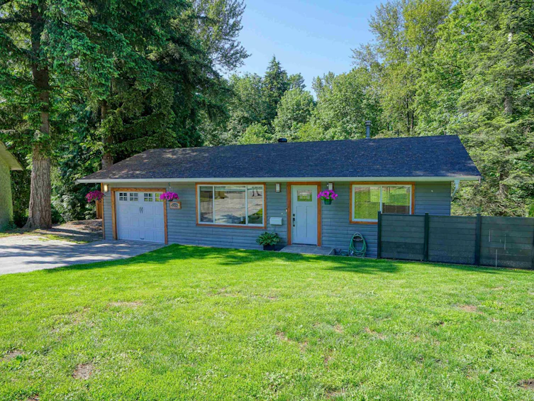 2275 Midas Street, Abbotsford, BC, V2S 4P9
