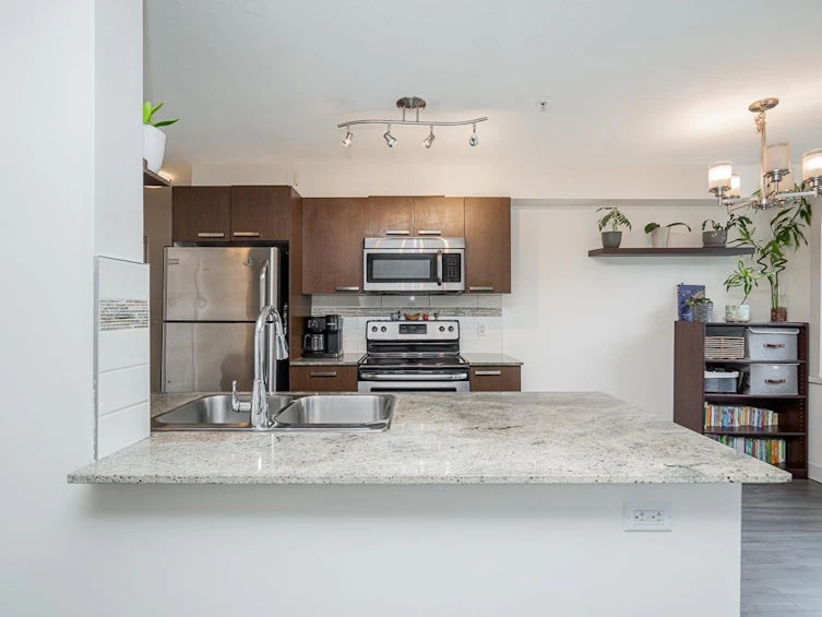 313-13883 Laurel Drive, Surrey, BC, V3T 1A8 - 10