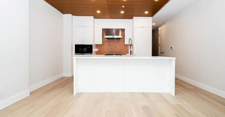 608-6707 Nelson Avenue, West Vancouver, BC, V7W 0A4 - 2