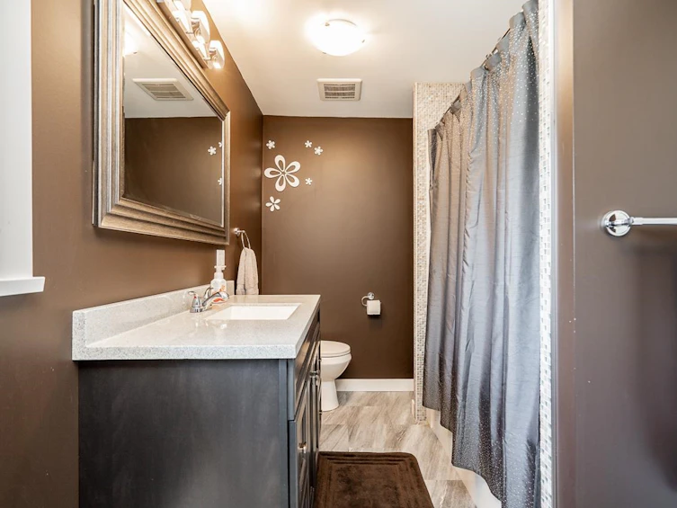 17-8985 Shook Road, Mission, BC, V2V 7M9 - 18