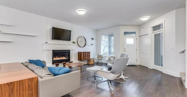 Main Suite-27043 35a Avenue, Langley, BC, V3E 3N2 - 5
