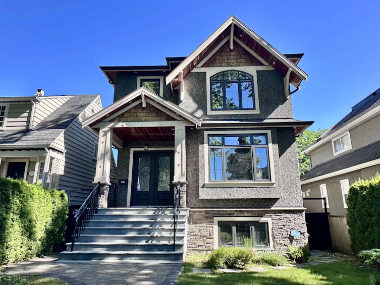 2989 W 32nd Avenue, Vancouver, BC, V6L 2B8 - 2
