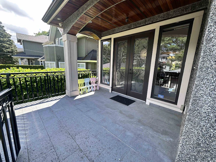 2989 W 32nd Avenue, Vancouver, BC, V6L 2B8 - 29