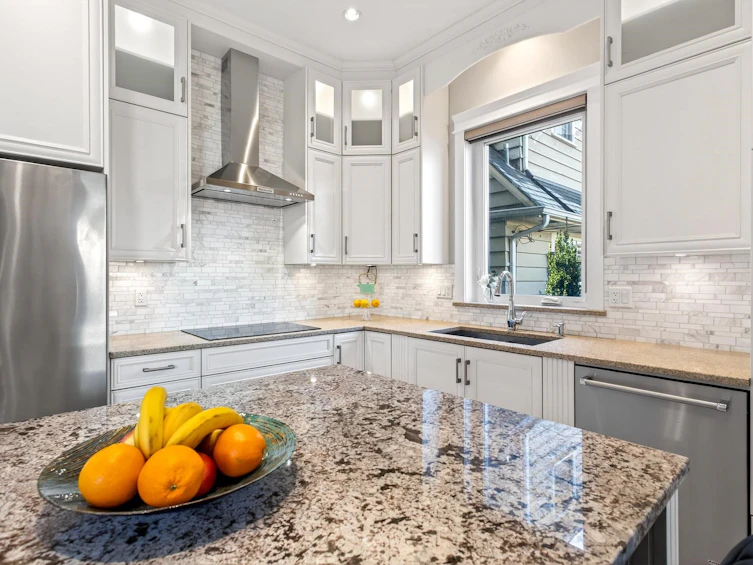 2989 W 32nd Avenue, Vancouver, BC, V6L 2B8 - 9