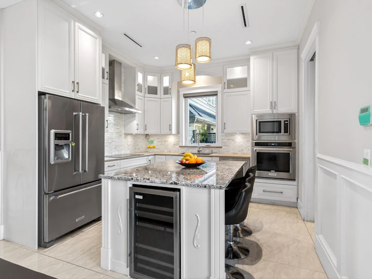2989 W 32nd Avenue, Vancouver, BC, V6L 2B8 - 6