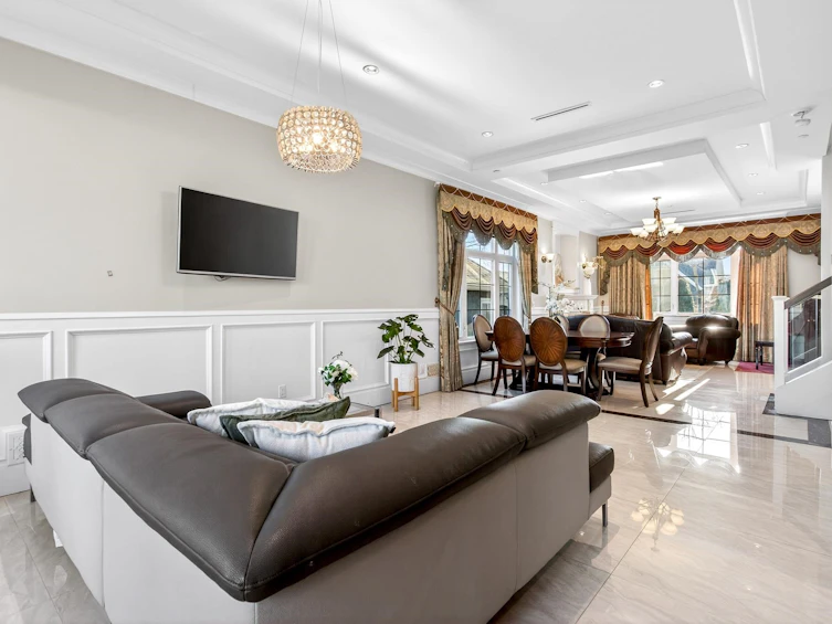 2989 W 32nd Avenue, Vancouver, BC, V6L 2B8 - 5