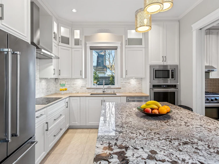 2989 W 32nd Avenue, Vancouver, BC, V6L 2B8 - 8