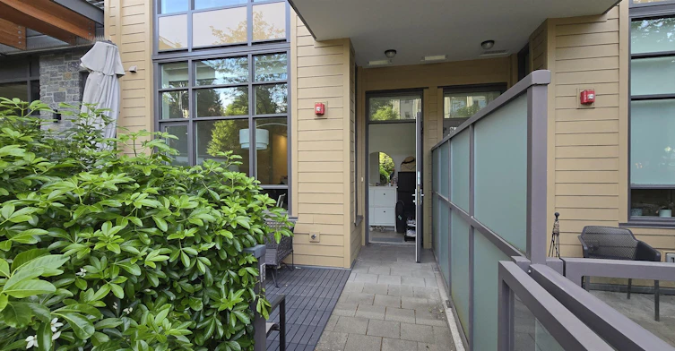 1208 27th Street, North Vancouver, BC, V7L 1X2 - 3