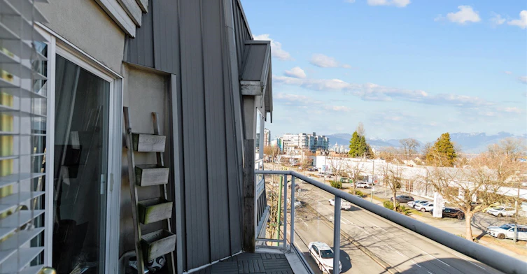 PH414-488 Kingsway, Vancouver, BC, V5T 3J9 - 5