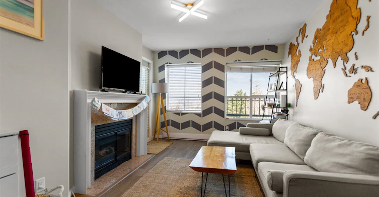 PH414-488 Kingsway, Vancouver, BC, V5T 3J9